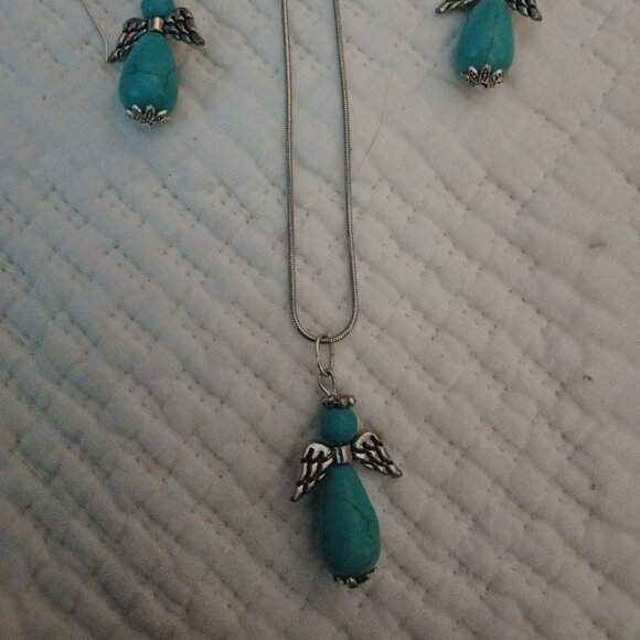 Metal necklace with turquoise angel and paired earrings - Picture 2 of 2